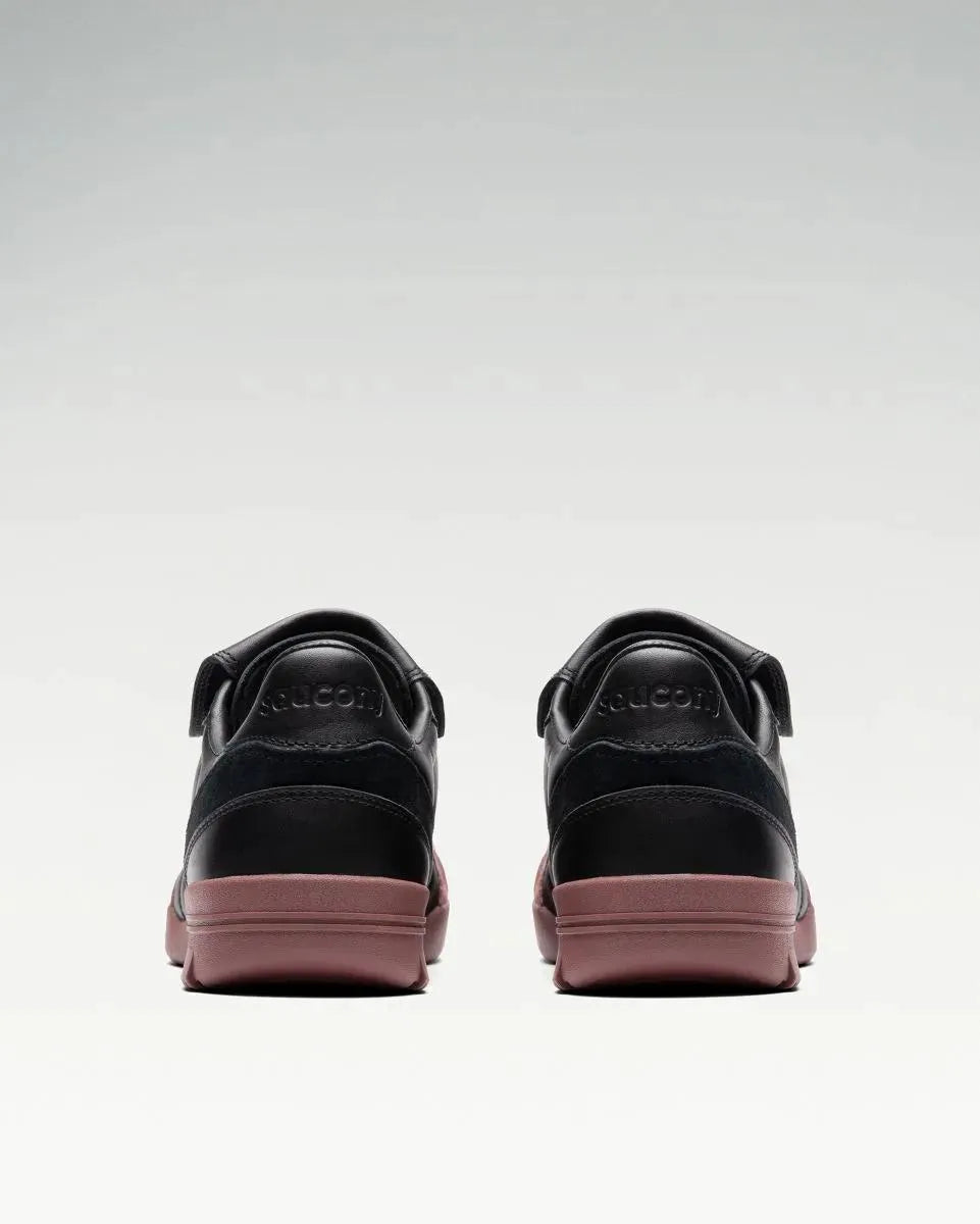 Black | Currant