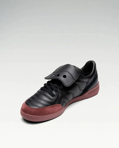 Black | Currant