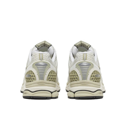 White Onyx | Elm