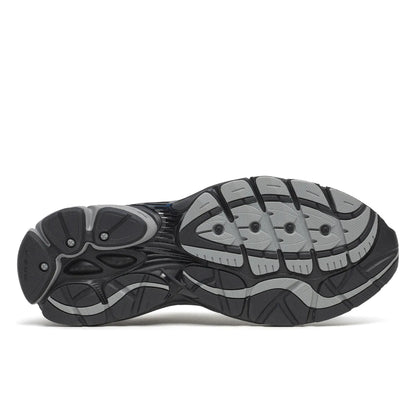 Black | Silver
