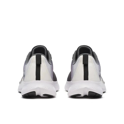 Black/White