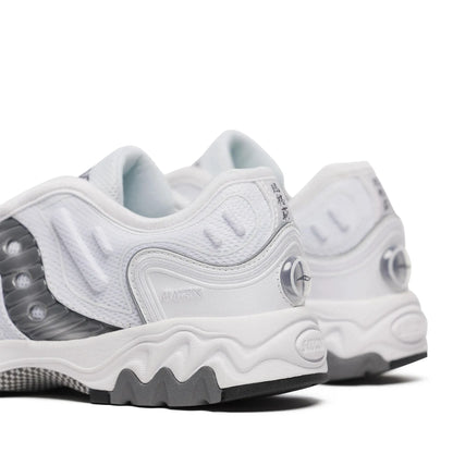 White | Metallic